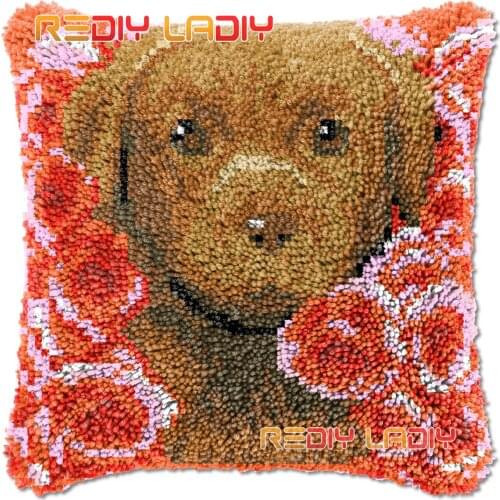 Latch Hook Cushion Cover Pupply in Flowers Needlepoint Kits Chunky Acrylic Yarn Crocheting Pillow Case Arts & Crafts