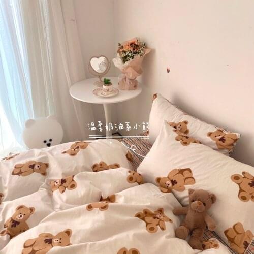 [Hualian cat] cream flavor | early spring pure cotton four piece set simple double bedclothes set