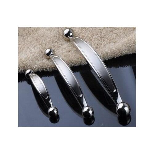 Modern Simple Style Gold And Satin Nickel Handle Zinc Alloy Cabinet