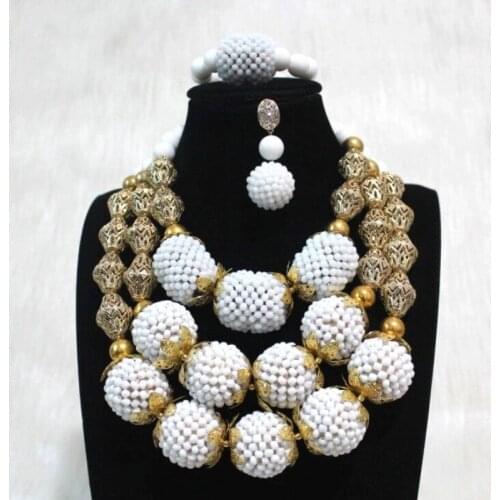 Luxury Nigerian White Beads Fine Jewelry Set For Women With Gold Divider 3 Layers Nigerian Wedding Jewellery Set 2019 Big Design