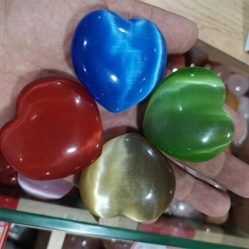4 Colors Cats eye Stone Heart Quartz Crystal Heart Chakra Tumbled Stone Palm Stones Healing Crystal Stone DIY Jewelry Pendant