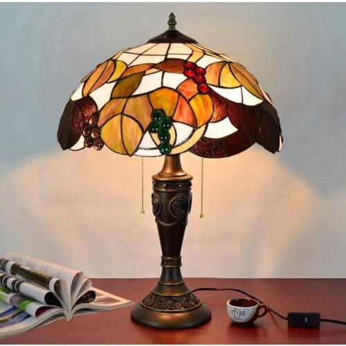 16 inch european retro grape creative hotel bar decorative table lamp Tiffany stained glass bar bedroom bedside desk lamp