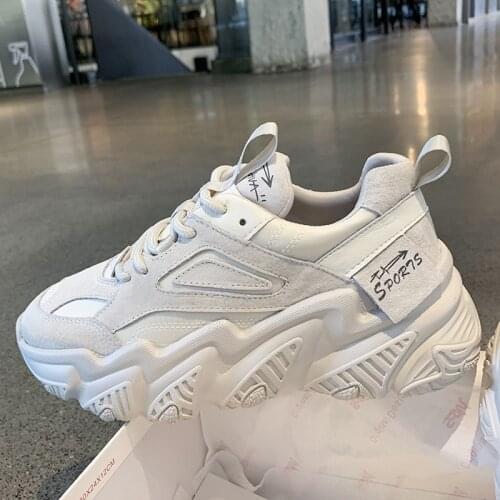 Retro Leather Womens Sports Shoes Increased Thick Womens Sneakers Leisure Designer Womens Running Shoes Zapatillas Mujer