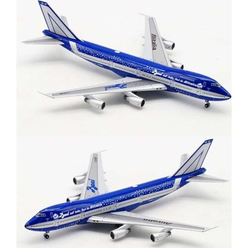 1:400 Scale Italy Airways B747-200 Airlines Model with Base Alloy Aircraft For Collectible Souvenir Show Gift Toys