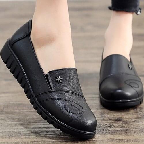 Womens shoes black shoes women flats leisure round toe ladies flats large size 41 genuine leather shoes sapato feminino