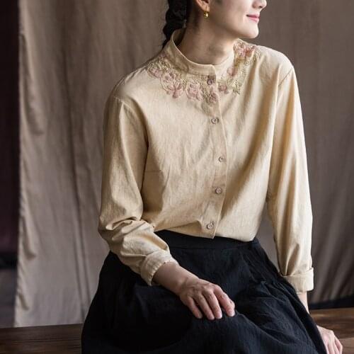 Womens wear loose Chinese literature and art shirt womens autumn and winter bottomed long sleeve top 2021-02-13