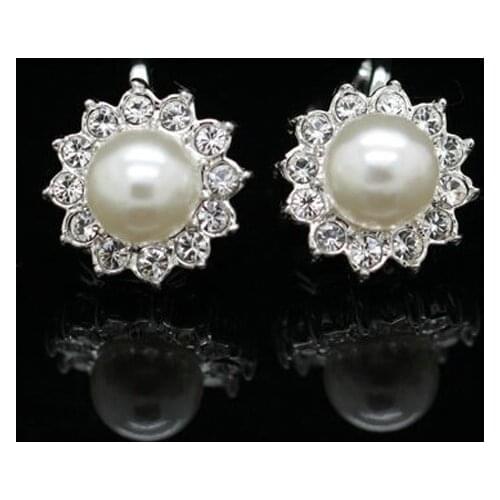 11.11 Non Pierced Pearl Earrings Jwelry for Women White Gold Color Plated Flower Shaped Design Clip Earings Wedding Party Bijoux