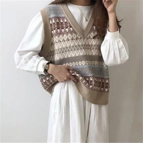 Vintage V-neck Knitted Vest Sweater Women Sleeveless Pullover Elasticity Sweater Loose Female Casual Oversized Knitted Vest 2021