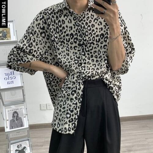 Harajuku Streetwear Mens Chic Leopard Printed Short Sleeve Loose Shirts Korean Fashions Women Chiffon Blouse Couple Clothing Top