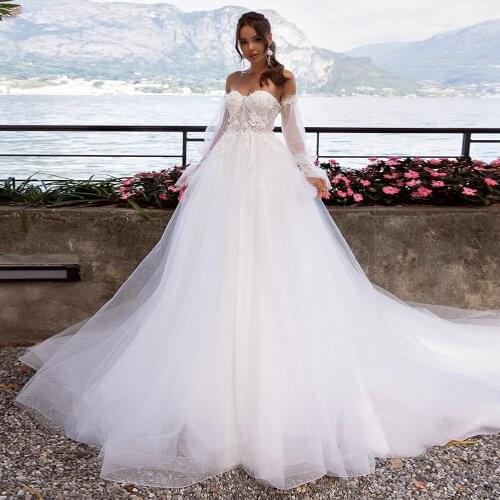 Tempting Boho Wedding Dresses Sweetheart Lace Appliques A Line Princess Bridal Gowns with Detachable Long Sleeves 2021