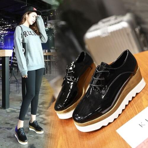 2019 new Korean version of the platform shoes thick-soled British womens shoes square head wedge with high-heeled casual shoes