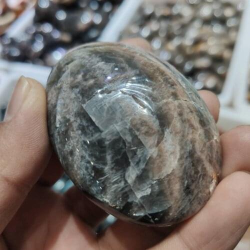 5-8cm Natural black moonstone palm stones quartz mineral crystals massage healing gemstones for fine gift