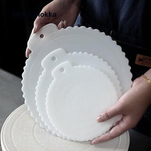 Reusable Round Mousse Cake Boards Plastic Cake Base Cupcake Dessert Tray for Home Wedding Birthday Party 4/6/8/ inch