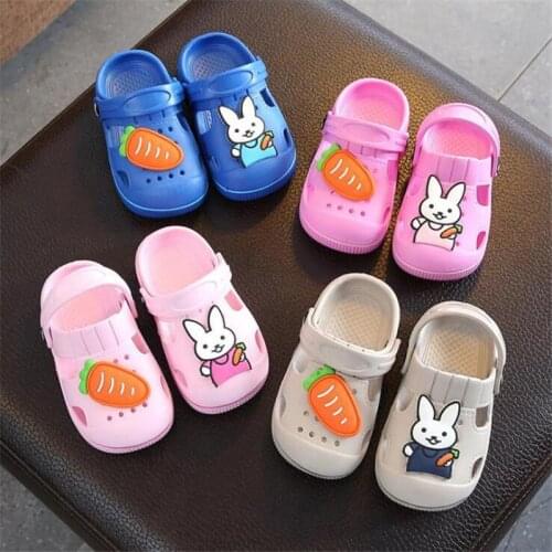 Fashion cartoon childrens slippers Summer Boys Baby cool new indoor soft bottom antiskid girls beach sandals
