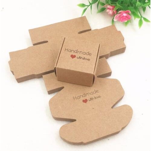 50pcs 4x4x2.5cm Brown Packaging Kraft Paper Box For Candy\Cake\Jewelry\Gift\chocolate\Party Handmade with Love Gift boxes