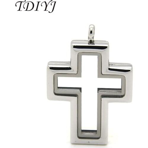 TDIYJ Free shipping 30MMx38MM Plain Cross Glass Floating Memory Locket Magnetic Locket Pendant for Women Jewelry Necklace 1Pcs