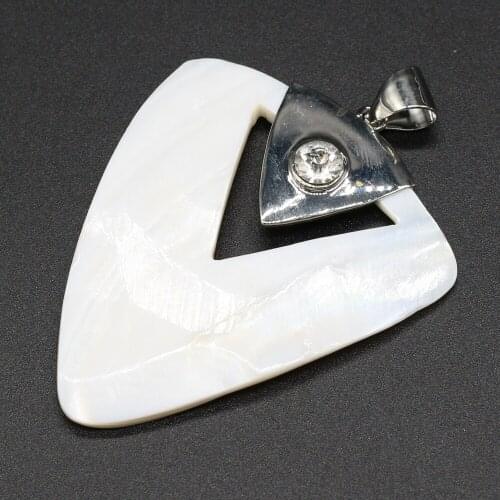 Natural Shell Pendant Triangle shape Mother of Pearl Exquisite charms For jewelry making DIY Necklace earring accessories