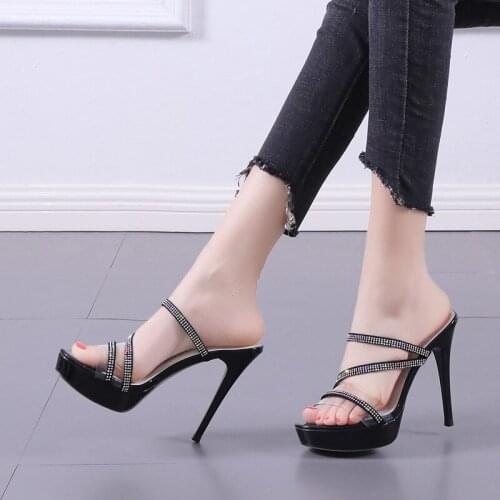 Transparent High Heels Women Slippers Summer Shoes Celebrity Wearing Simple Style PVC Clear Strappy Crystal Stiletto Heels Woman