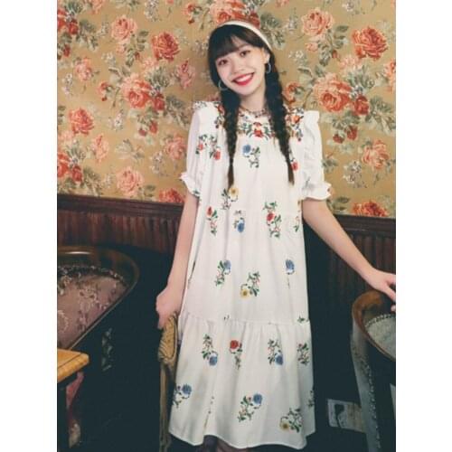 2021 Summer New Womens Retro Ethnic Style Embroidered Collar Loose Dress Bohemian Travel Printed Beach Mid-Length Dress