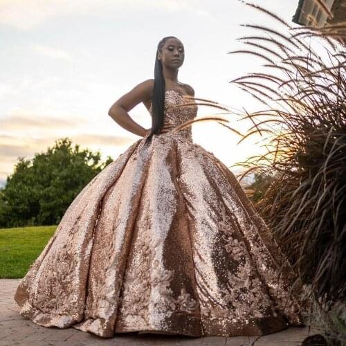 2022 Luxury Gold 3D Floral African Flowers Quinceanera Prom Dresses Ball Gown Sweetheart Crystal Evening Formal Party Sweet 16 D