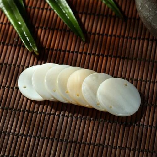 10Pcs/lot wholesale High Quality 20mm round natural shell beads flower beads DIY handmade earrings jewelry making accessories