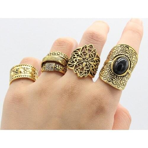 4 Pcs/Set Bohemian Retro And Shine Rhinestone Crystal Flower Hollow Lotus Gem Ring Set Women Party Vacation Casual Gift Basic