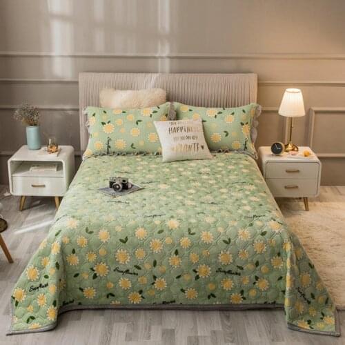 Mi Fa La Bedspreads