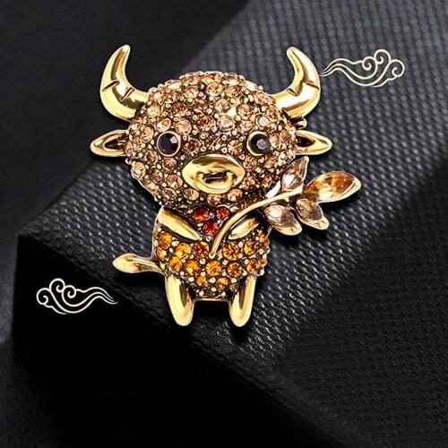 Rhinestone Cute Enamel Milk Cow Brooches For Women Chinese Bull Year Design Fashion Animal Pin Brooch Good Gift