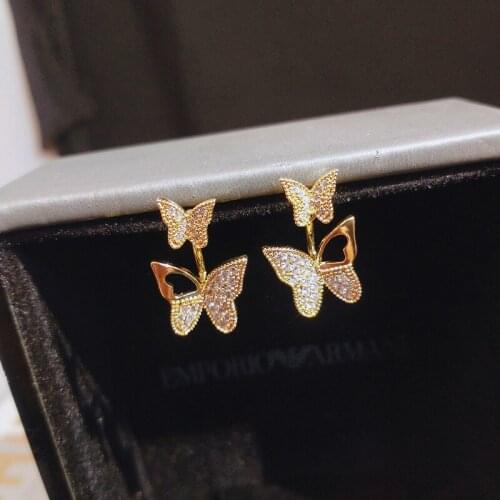 Two bow-tie earrings 2020 French new fashion super flash zircon earrings for a woman with a sophisticated sense of femininity