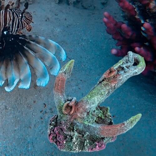 Resin Anchors Aquarium Decoration Hideout Fish Tank Ornament Betta Fish Playground Hiding Spot Landscaping Accessories