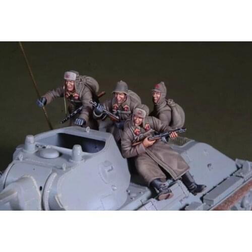 1/35 scale WW2 Soviet Car Soldier 4 People miniatures WWII Resin Model Kit Model Free Shipping