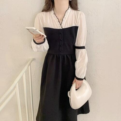 Woman Dress Autumn 2021 Korean Fashion Elegant V-neck Contrast Stitching Design Small Single-breasted Waist Puff Sleeve Vestidos