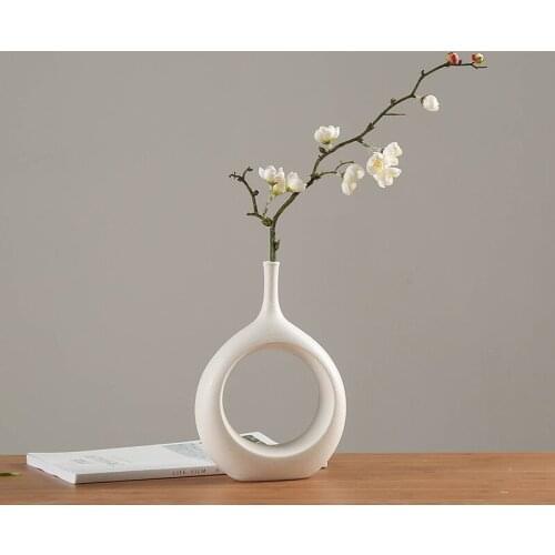 Ceramic Flower Vase for Table Decoration Living Room Decorative Vase Decor Table Ornaments Floral Table Vase Nordic