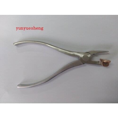 The piano tuning tool The piano maintenance tools The keys of the keyboard keys cutters of stainless steel
