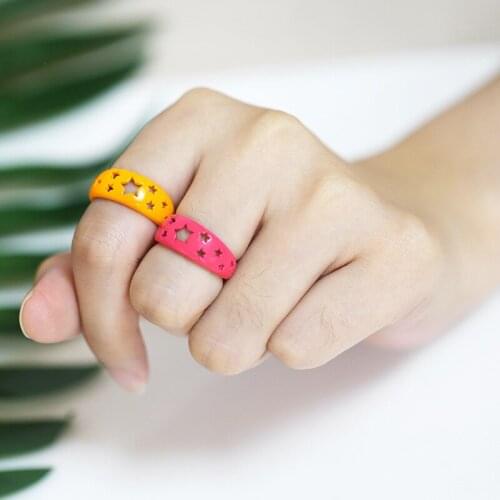 Vintage Aesthetic Resin Ring Punk Candy Color Acrylic Hollow Geometric Chunky Chain Link Open Ring for Women Statement Jewelry