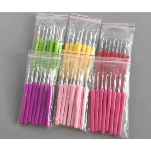 8 sizes Soft Plastic Handle Home Aluminum DIY Crochet Knit Hook Knitting Needle 2.5-6mm