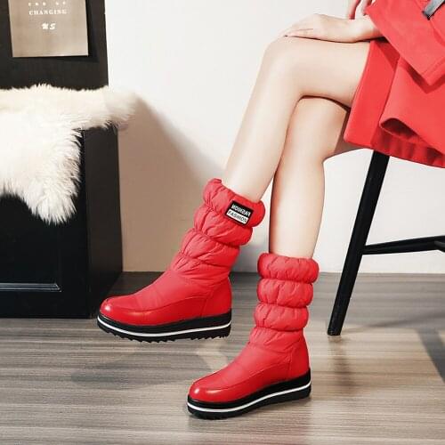 Fashion women winter antislip platform shoes Warm plush slip-on femmes boots Comfort round toe ladies snow bottines Plus size