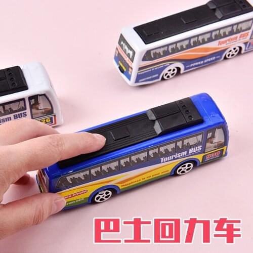Creative pull back car car boy toy car bus Tong Zhi plastic car model birthday gift