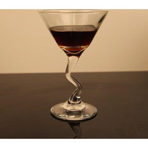 Crystal Martini Glasses 9 Ounce Z-Shape Classic Clear Cocktail Glasses Set, Wine Gift for Engagement Party,Work Gatherings