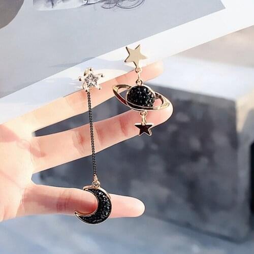 2018 New Korean Jewelry Blue Star Moon Long Stud Earings For Women Asymmetric Round Planet Earring Drop Pendientes Tassel Brinco