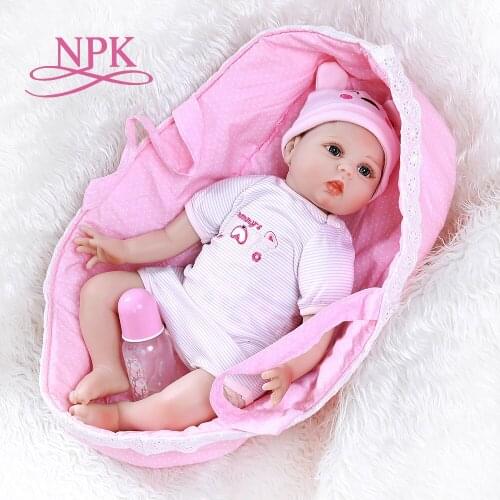 55CM cradle reborn baby with sleeping bag sweet baby face realisitc baby girl hand rooted hair weighted doll Christmas Gift