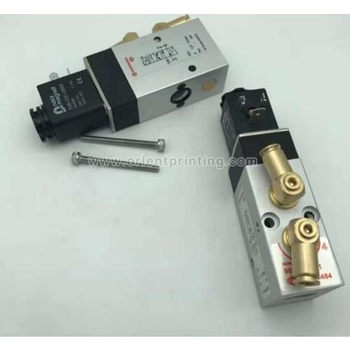 98.184.1051 4/2-way Valve HDMSM102 CD102 Pneumatic 2625.484.0153 SM102 Solenoid Valve 61.184.1051