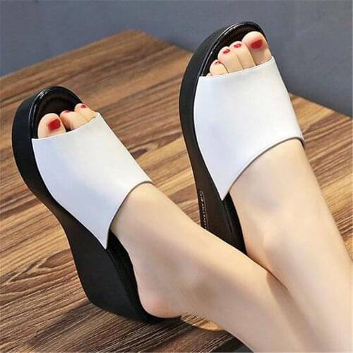 Thick Bottomed Slippers Summer Soft Leather Muffin High-Heeled Fish Mouth Sandals Non Slip Slope Casual Shoes Female Black White