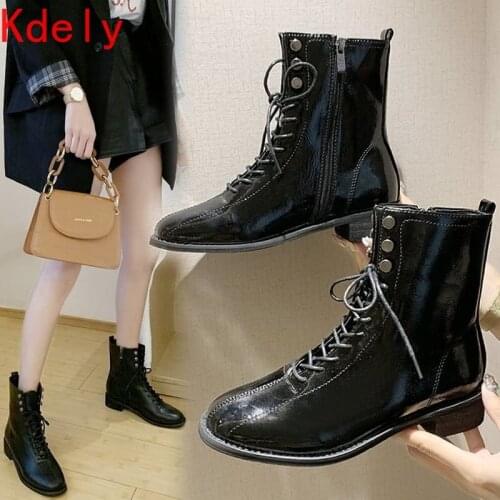 2020 Women Boots Trendy Punk Rivets Lace-up Chunky Booties Chic Sewing Patent Leather/matte Leather Motorcycle Botines Female