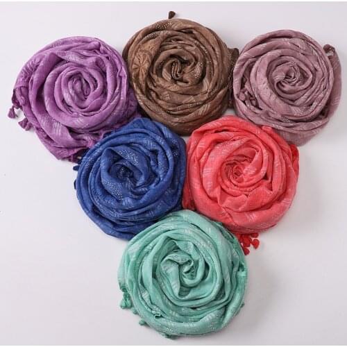 Fashion Cotton Linen Monochrome Embroidery Hot Rhinestone Embroidered Tassel Ladies Scarf Muslim