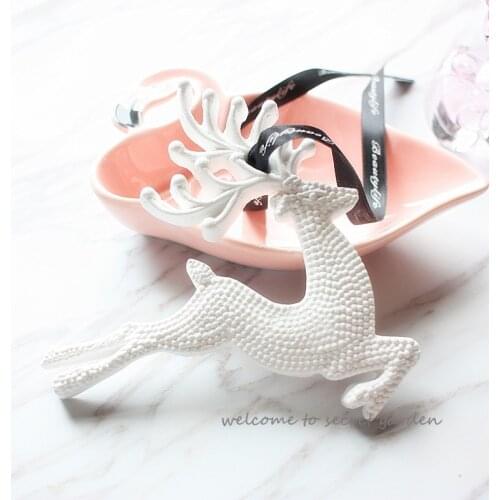 Christmas Elk Silicone Molds Fondant Mold Aroma Mould DIY Handmade for Cake Decorations Mould Car Pendant Aroma Stone Moulds 001