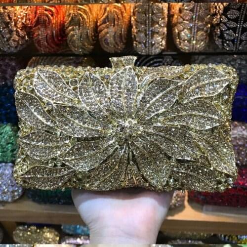 Hollow Out Flower rose purple gold silver Crystal wallet Women Evening Bags Wedding Dinner Diamond Handbag Purse Bolsa De Mano
