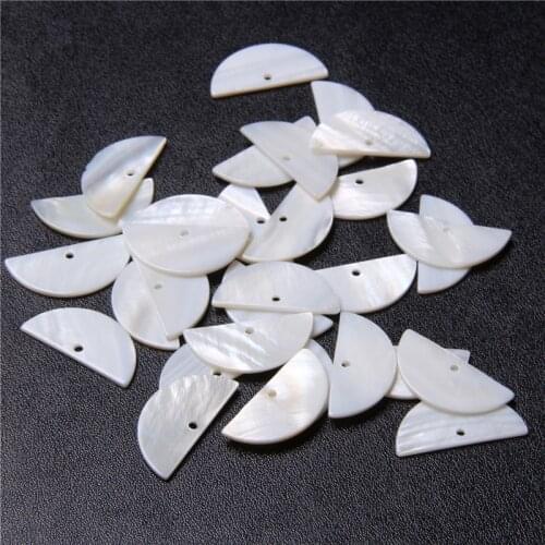 Semicircular White Shell Beads Natural Mother of Pearl Shell Pendant Half Round Beads for Jewelry Making Necklace Earrings DIY