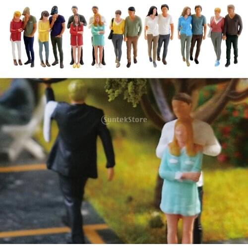 1:64 Scale Hand Painted Miniature Model Couple Figures Street Park Layout Diorama Sandtable Building Model Scenery Accessories