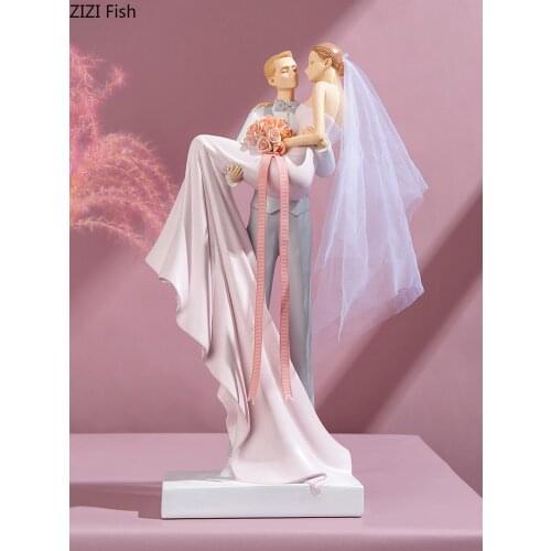 Wedding Anniversary Gift Lovers Statue Ornament Home Decoration Resin Crafts Couples Statuette Desk Decor Valentines Day Present